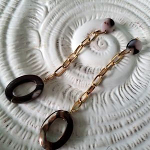 Vintage - Sweet plastic gold drop earrings